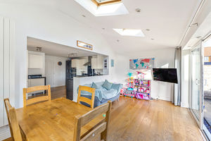 Photo 30- click for photo gallery